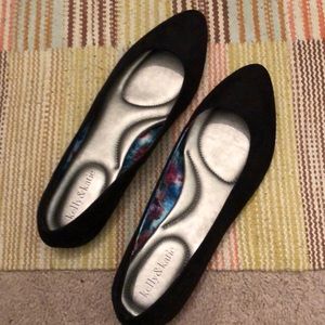 Kelly & Katie black sueded flats size 10 like new!